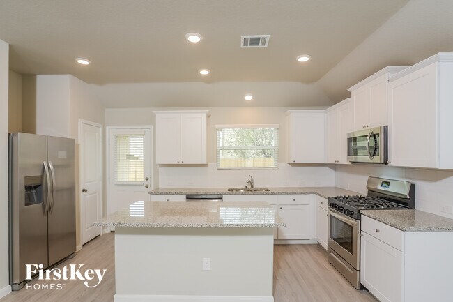 Photo - 1810 Morse Way