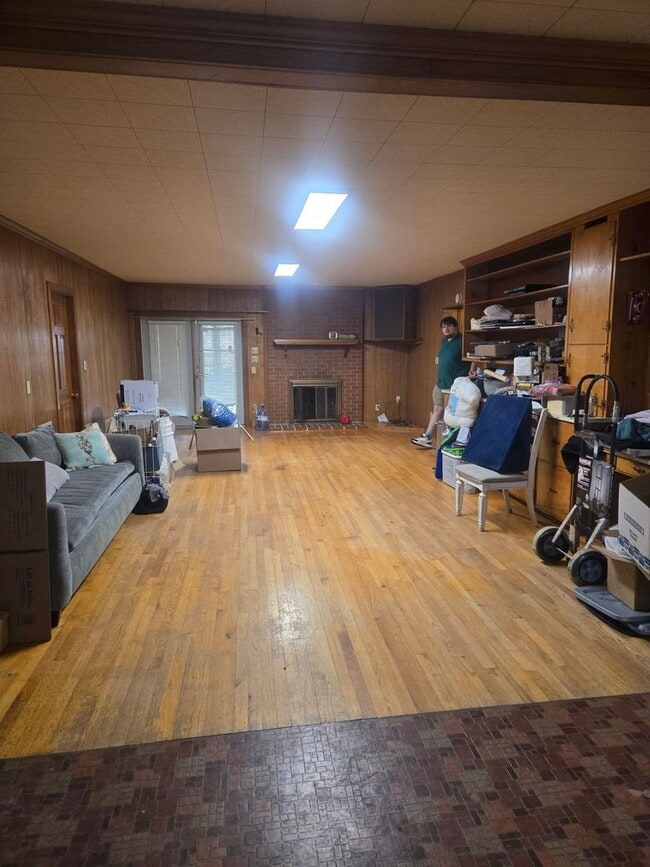 Photo - 1033 Skyline Dr