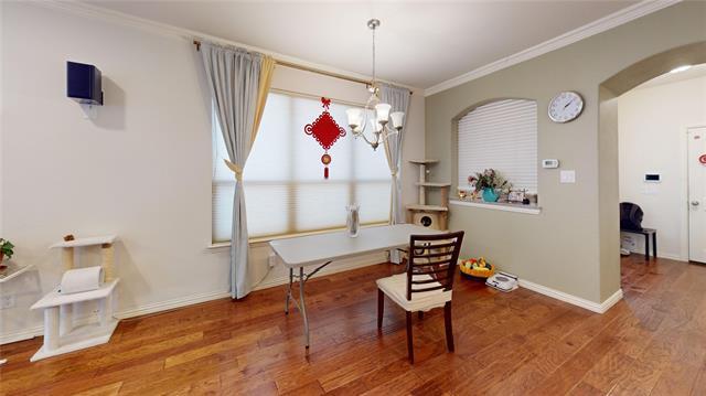 Photo - 635 Matthew Pl