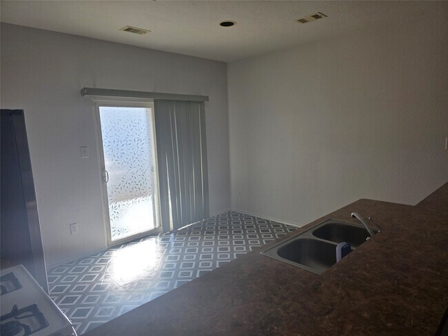 Photo - 12062 Bach Orchard Tr