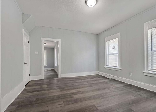 Photo - 2132 S 23rd St Unidad lower