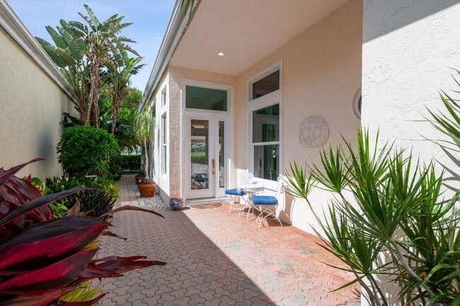 Photo - 119 Coral Cay Dr