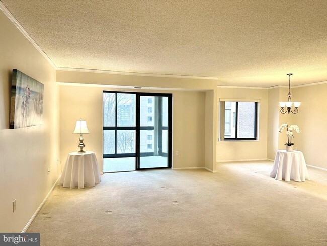 Photo - 3310 N Leisure World Blvd Unidad 6-629