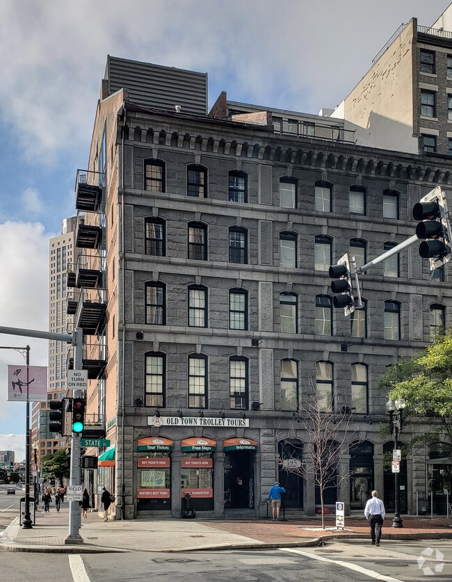 Photo - Greenway Place