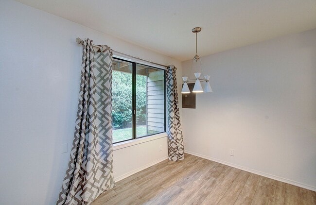 Photo - Cozy 2 bdrm 2 bath Condo - HALF OFF the 1s... Unit 39
