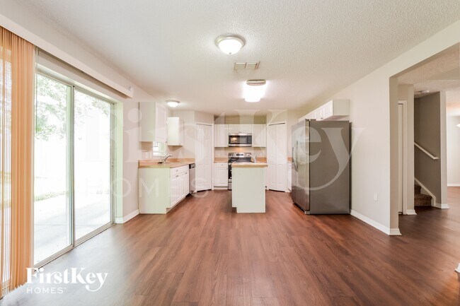 1026 Lake Doe Blvd