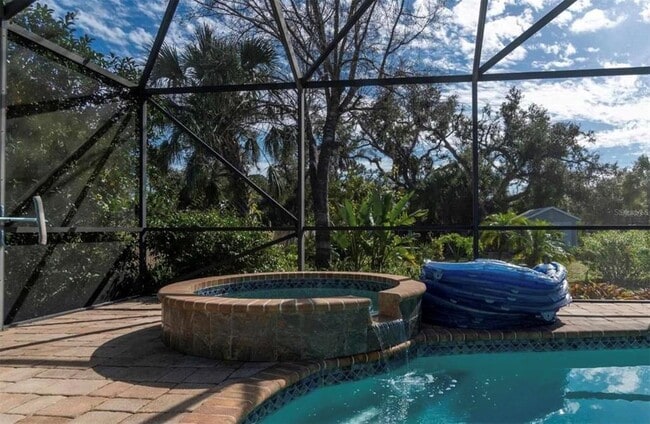 Photo - 15467 Gregus Ave