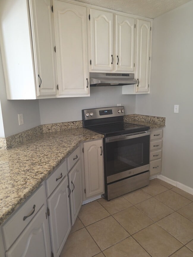 Photo - 7136 Breckenridge Dr