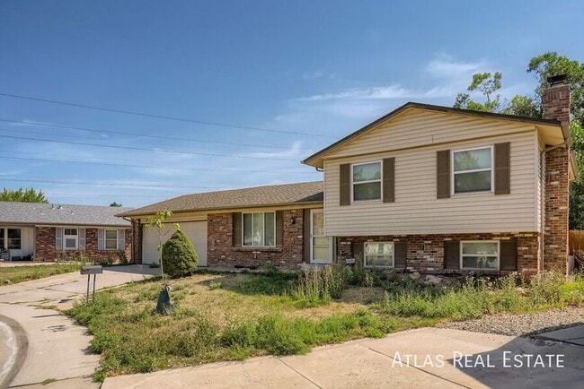 Photo - 1966 S Olathe St