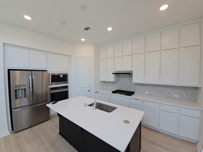 Photo - 16518 Amber Patina Ln