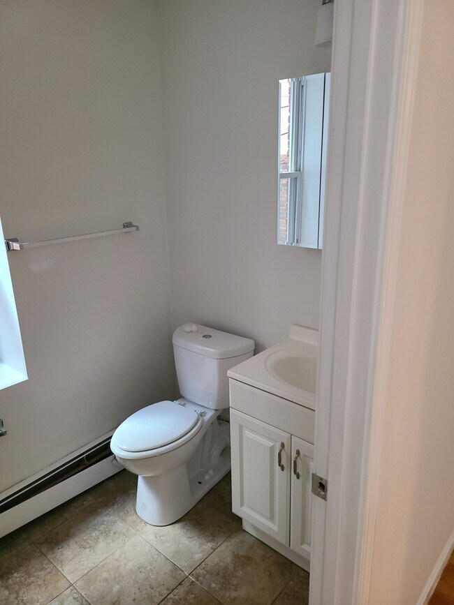 Photo - 14 Fleet St Unidad 3