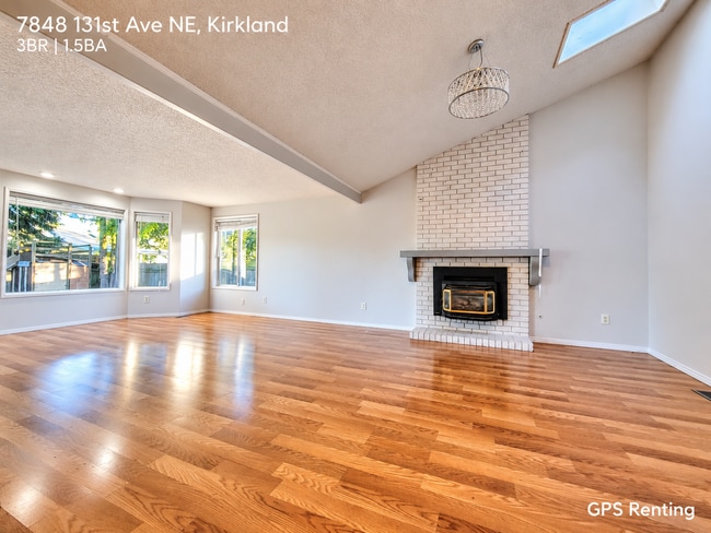7848 131st Ave NE