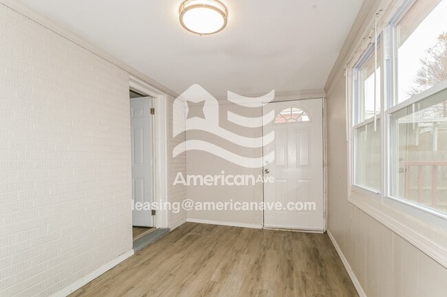 Photo - 2370 S Milton Ave