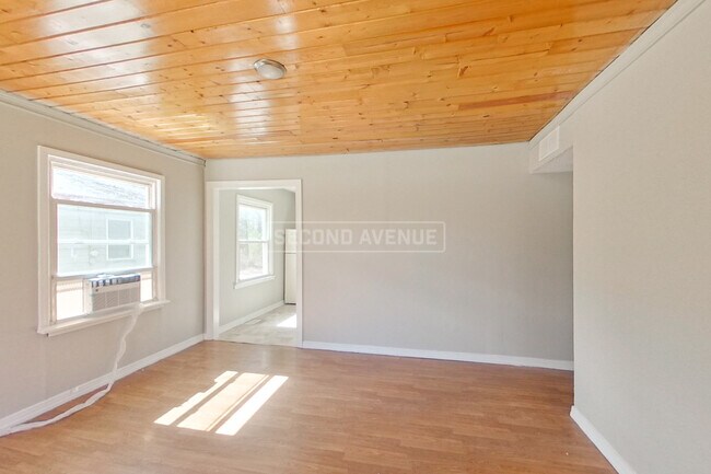 Photo - 3636 N Whittier Pl