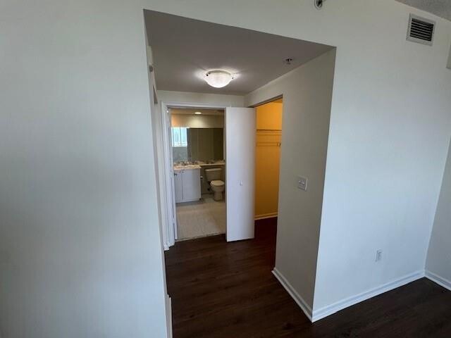 Photo - 18800 NE 29th Ave Unit 914