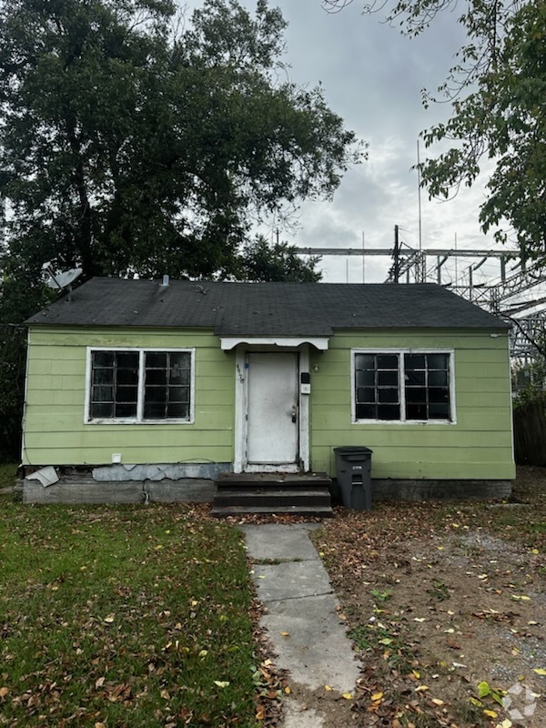 Building Photo - 4970 Breckenridge Ave Rental