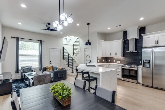 Photo - 5618 Canal St