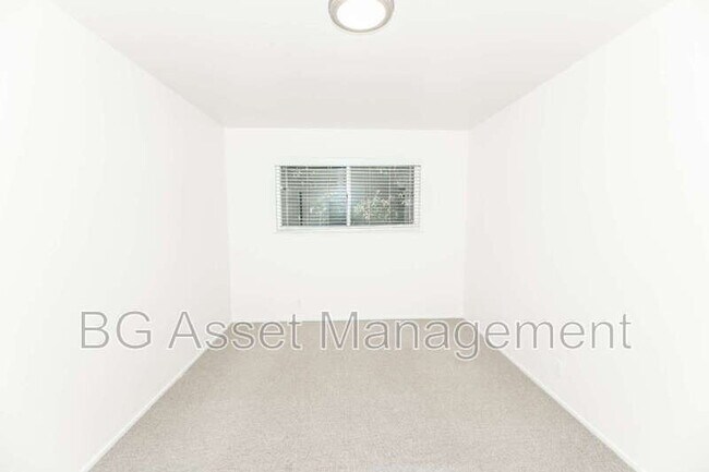 Photo - 5308 Columbia Ave