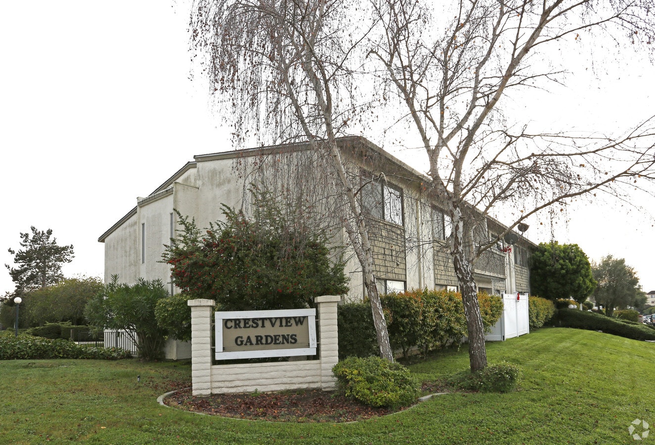 Crestview Gardens Apartments - Crestview Gardens Apartments
