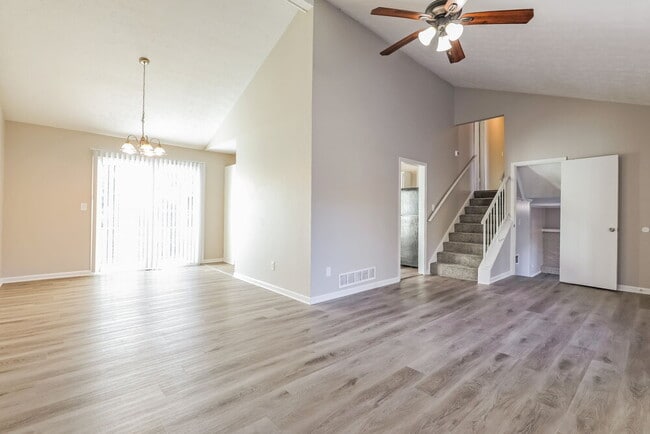 Photo - 8964 Raven Dr