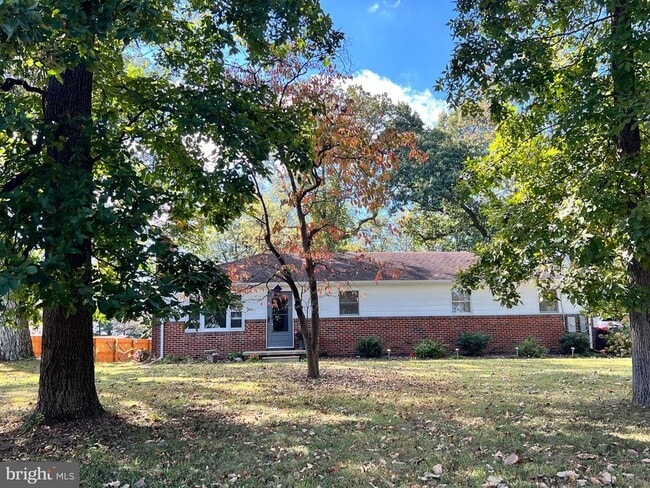 Building Photo - 1551 Deer Park Rd