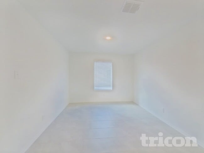 Photo - 1423 Dovekie Dr