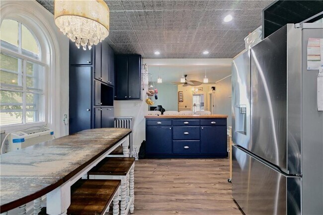 15 Ayrault St Unit 2