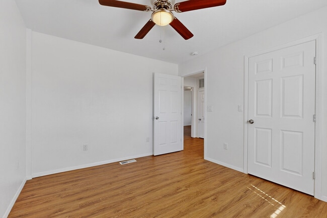 Photo - 5304 Granite Ave NE