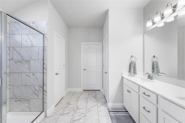 Photo - 1404 Kade Ave