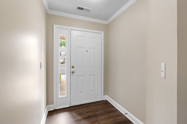Photo - Newly Renovated 2BR, 2 BA in Greer SC