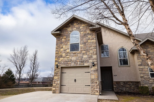 15th Place Townhomes