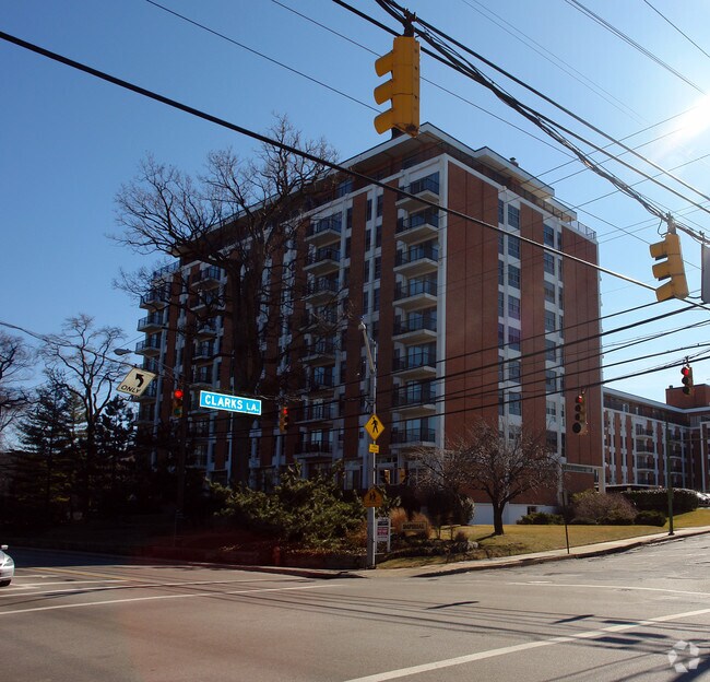 Photo - The Imperial