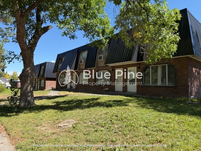 Building Photo - 1475 S Emerson Ave Unit 2