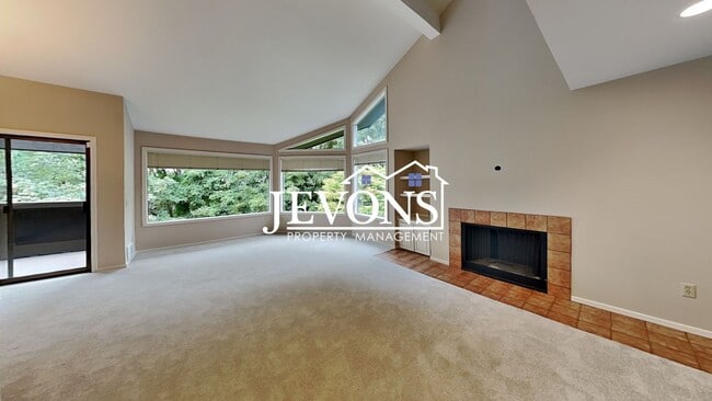 Photo - Top-floor 2-level condo with brand-new kitchen and ensuite bath – Utilities and internet included...