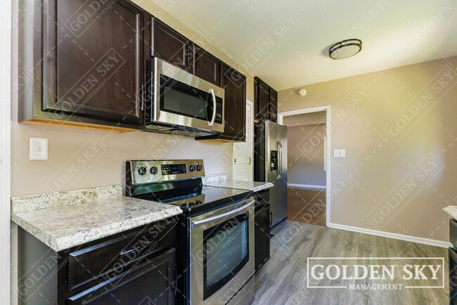 Photo - 5161 Primrose Ave