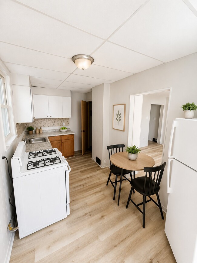 Photo - 135 Dunn St