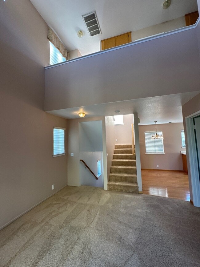 Photo - 2481 Beach St