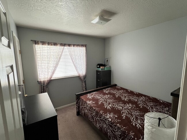 Photo - 1426 W 400 S