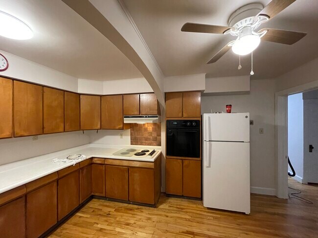Cocina - 217 E Franklin St Unidad A