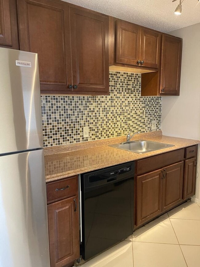 Photo - 2319 N Congress Ave