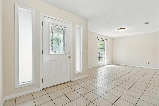 Photo - 10303 Slaughter Creek Dr