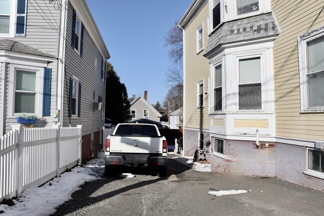 Photo - 10 Cushing St Unit 0