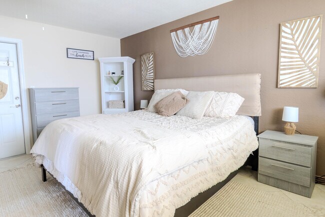 Photo - 3216 SE 12th St Unit 28