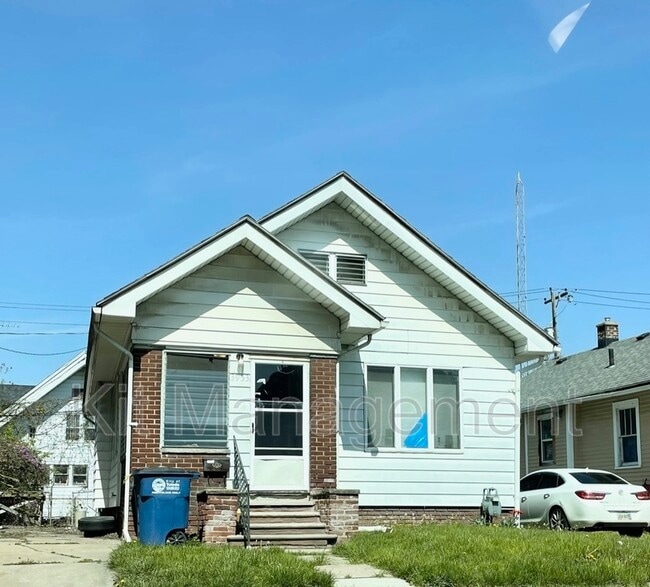 Photo - 3953 Woodhaven Dr
