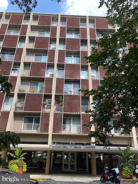 Building Photo - 800 4th St SW Unit S503 Rental