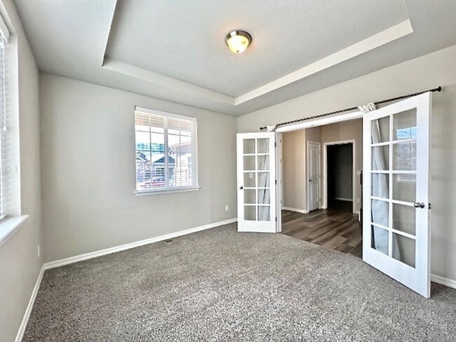 Photo - 5 Bedroom Home Close to Downtown Monument!!