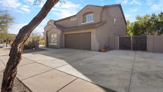 Large North Phoenix Home