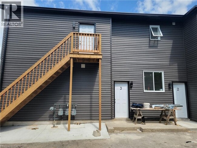 Photo - 103 Peel St