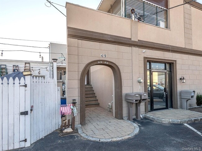 Photo - 49 Glen Head Rd Unit 2nd Floor