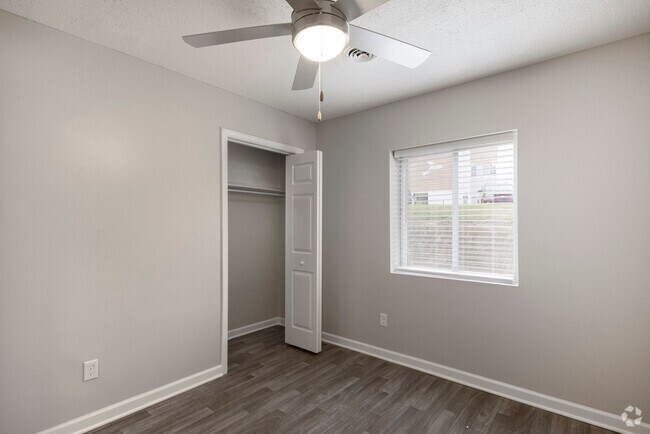 2BR, 1BA - 780SF - Second Bedroom